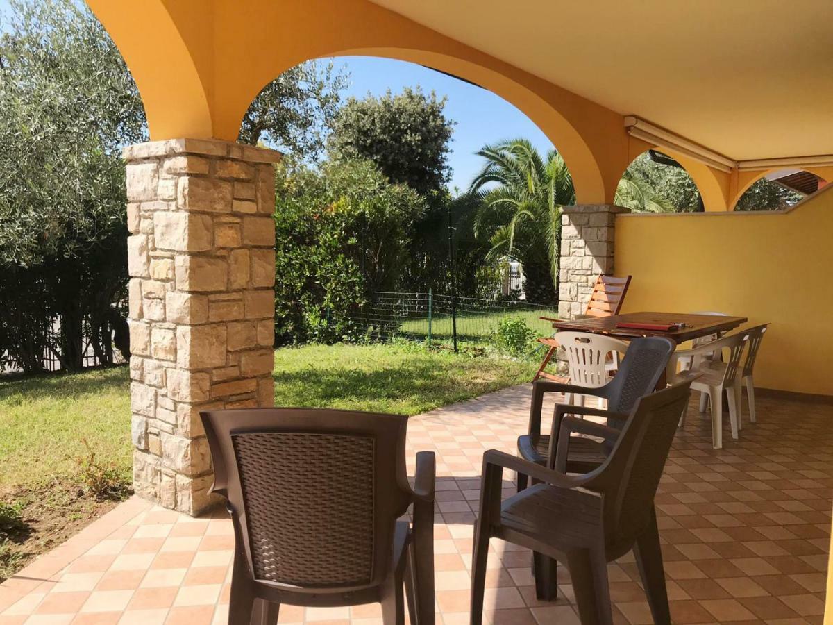 Villa The Sweet Rose With Pool Manerba del Garda Exterior foto